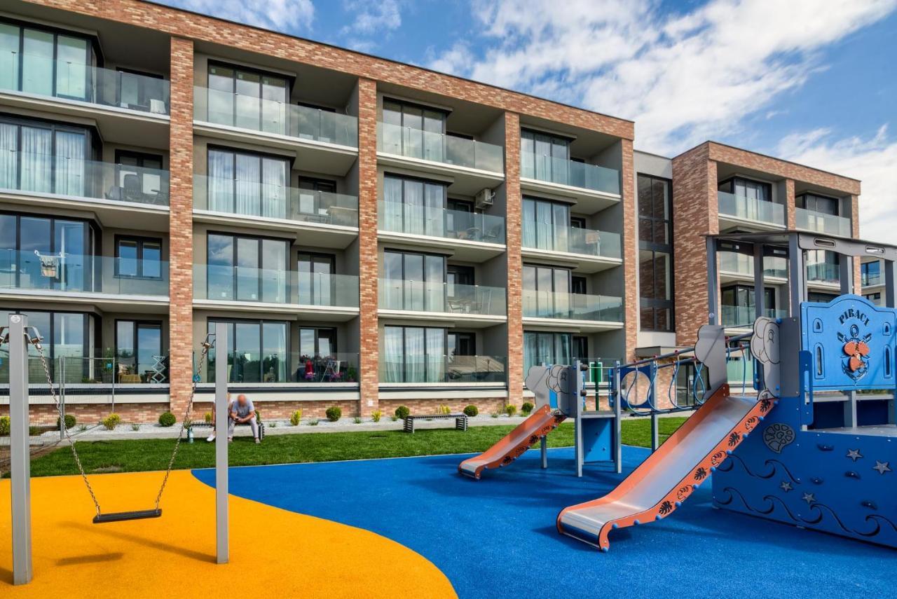 Apartament Lux Japonski Zuraw - Perlowa Przystan Holiday City Kolobrzeg Ngoại thất bức ảnh